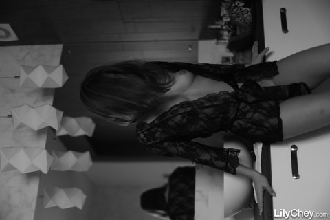 Lily Chey  002