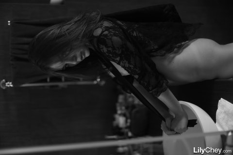Lily Chey  015