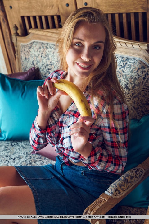 Ryana  181